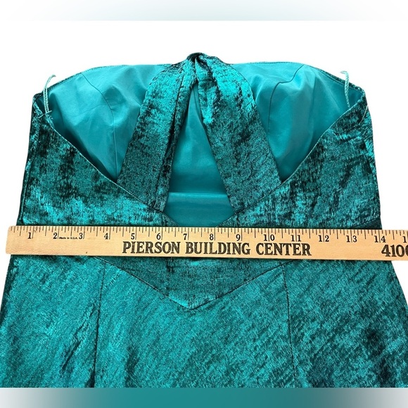 LIV FOSTER JADE Foil Chiffon Metallic Teal Halter Knotted Back Dress Size 2 NWT - Picture 15 of 16